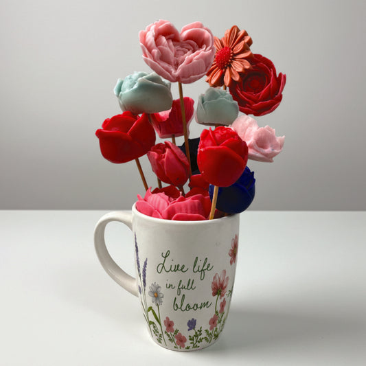 Floral Arrangement Candle and Wax Melt Combo