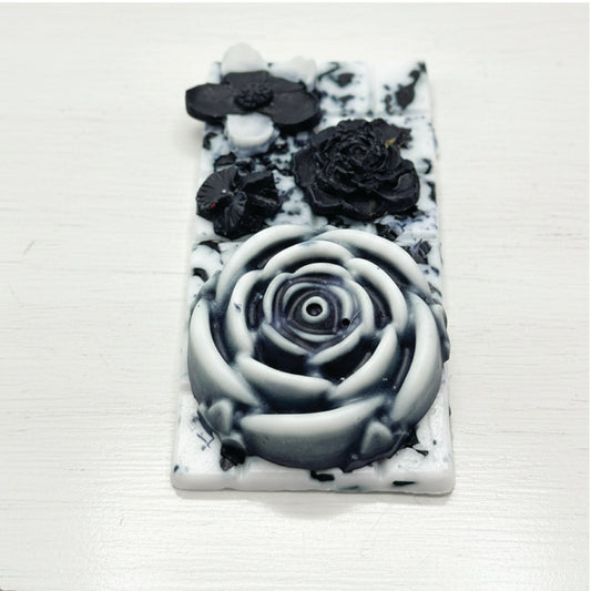 Midnight Bloom – Oversized Artisan Wax Melt